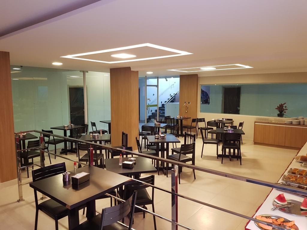 Oft Place Hotel Goiânia Extérieur photo