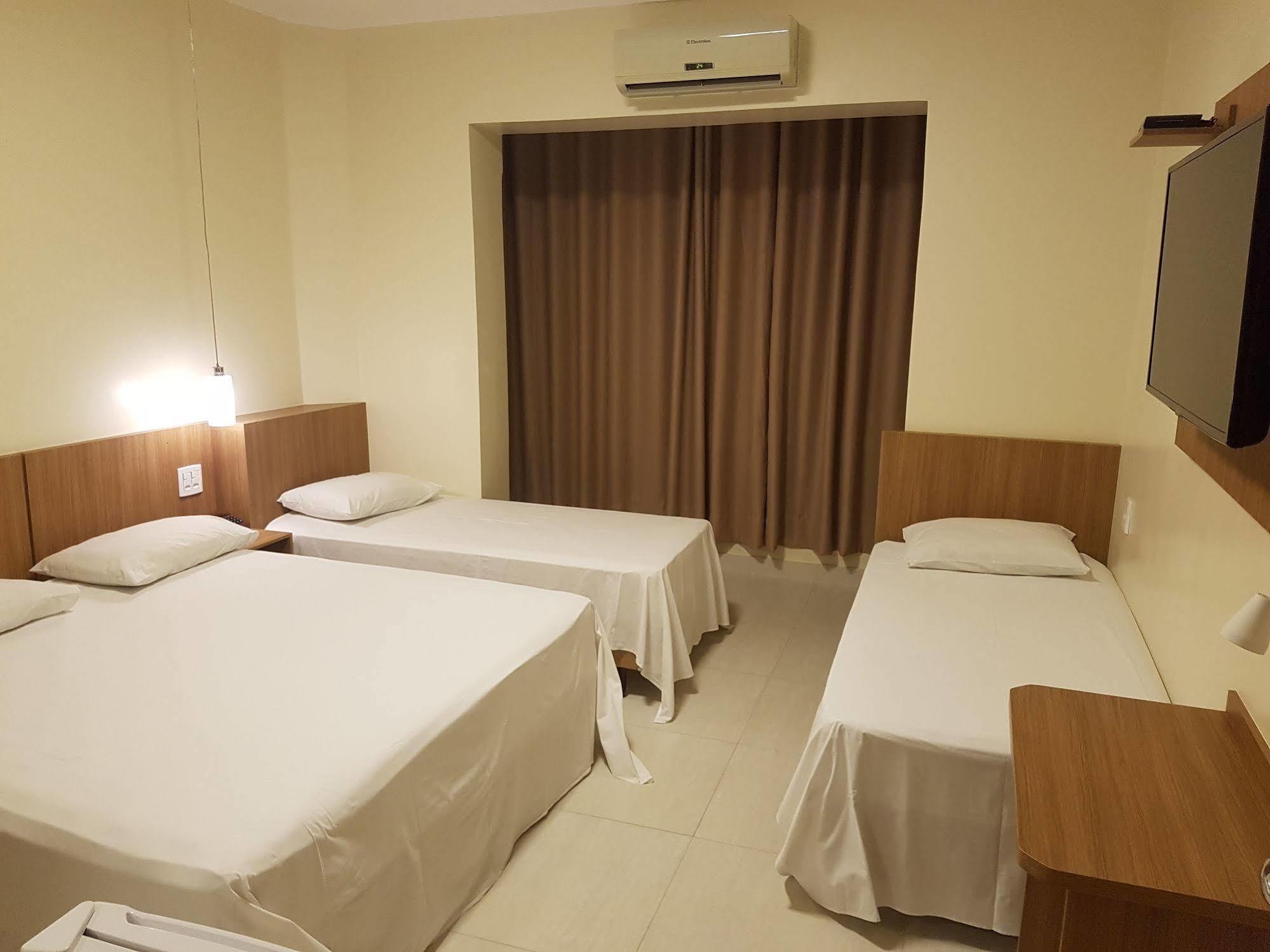 Oft Place Hotel Goiânia Extérieur photo